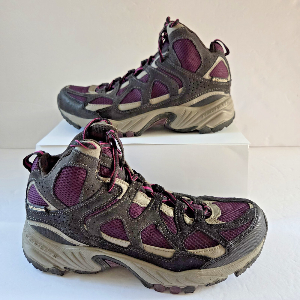 Columbia Techlite Waterproof Womens 8 Mid Hiking Boots Shale/Red Plum BL3637‑639